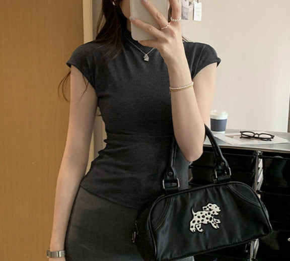 Nina | Dames Slim Fit T-shirt – Effen Kleur, Half Hoge Hals & Design Look