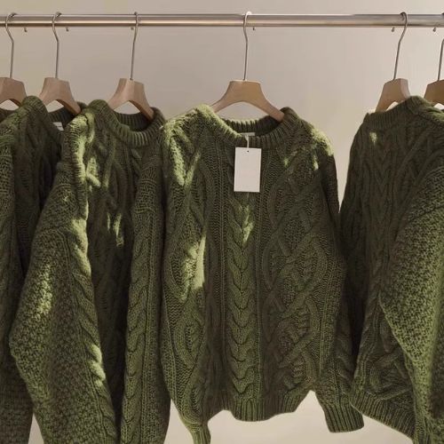 Kate | Dames Gebreide Trui – Off-White Kabelpatroon, Losvallend & Warm