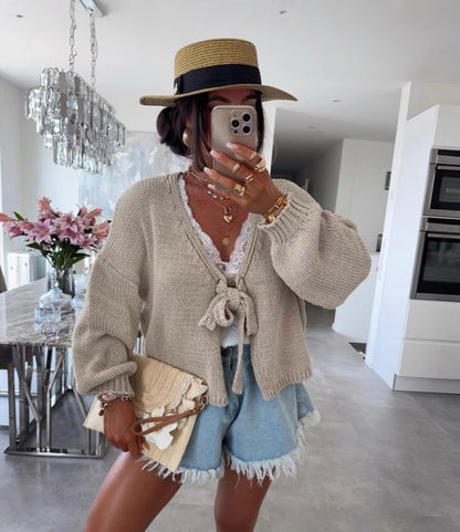 ￼Nancy | Grofgebreid Kort Vest met Strik – 2-Zijdig Draagbaar, Trendy Cardigan